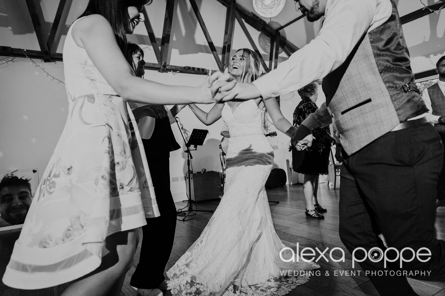 AA_wedding_thegreen_cornwall_85.jpg