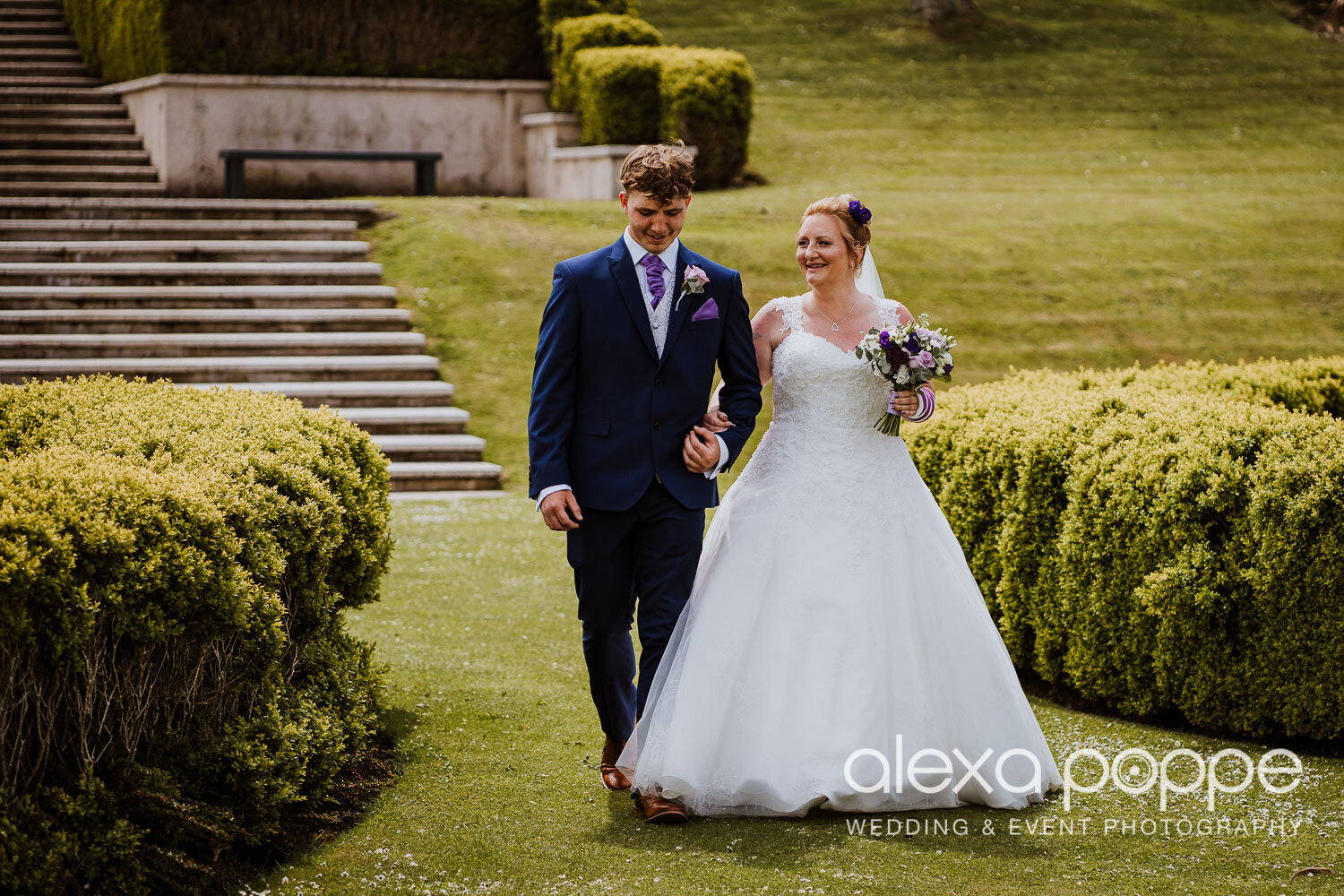 ks_weddingphotography_tregennacastle_6.jpg