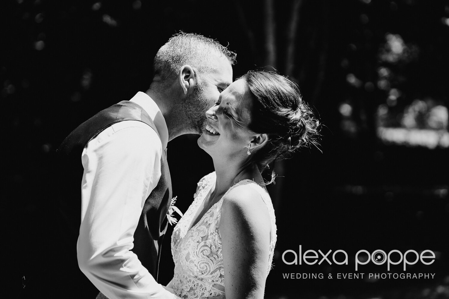 ks_weddingphotographer_cosawesbarton_cornwall_52.jpg