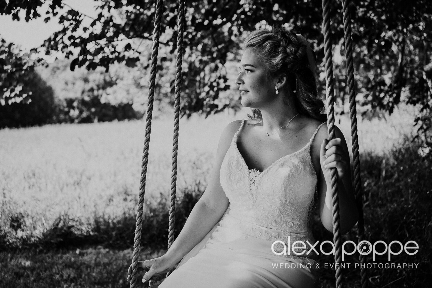 weddingphotography_trenderwayfarm_cornwall_48.jpg