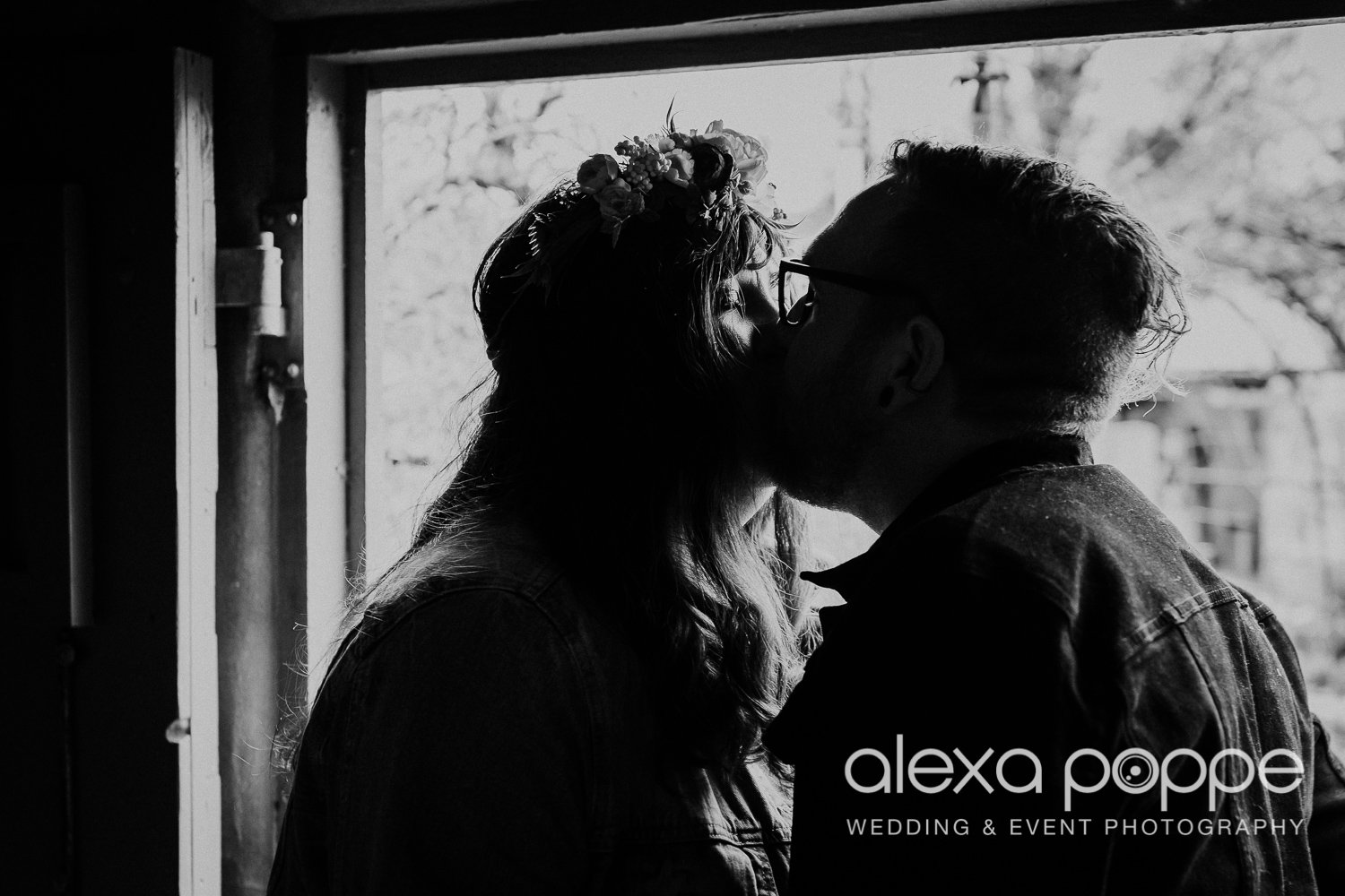 cornwall_elopement_photography_lowerbarns_9.jpg