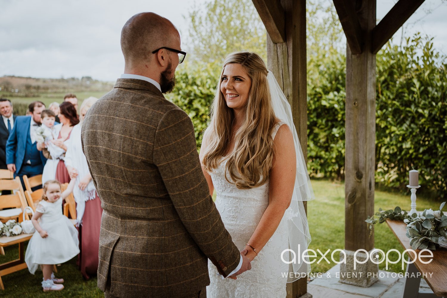 lj_weddingphotographer_trevenna_cornwall_140.jpg