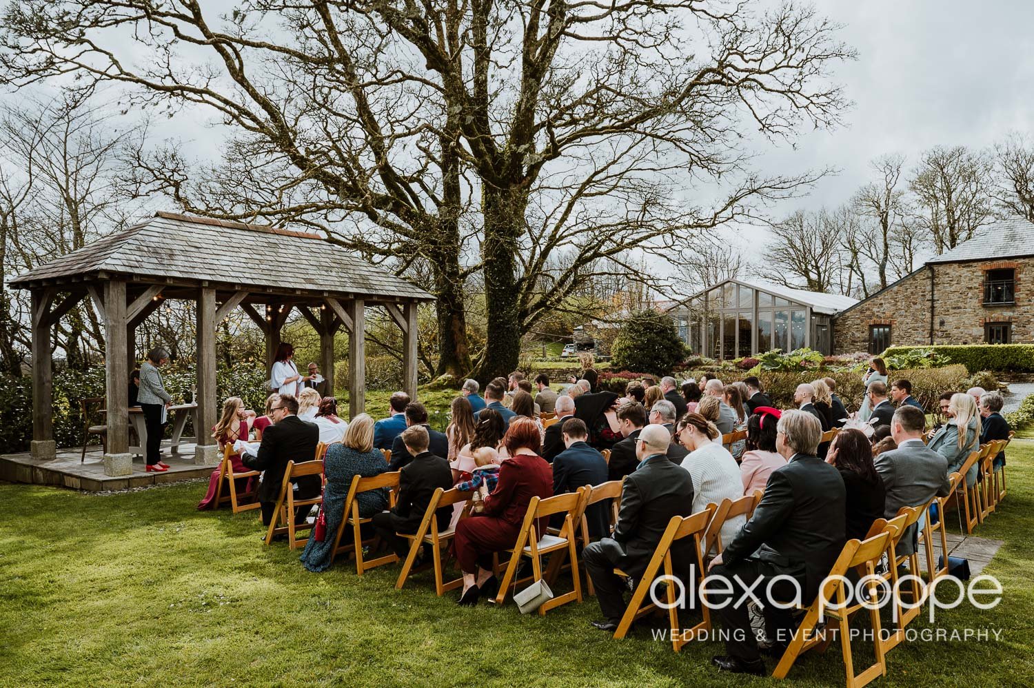 lj_weddingphotographer_trevenna_cornwall_145.jpg