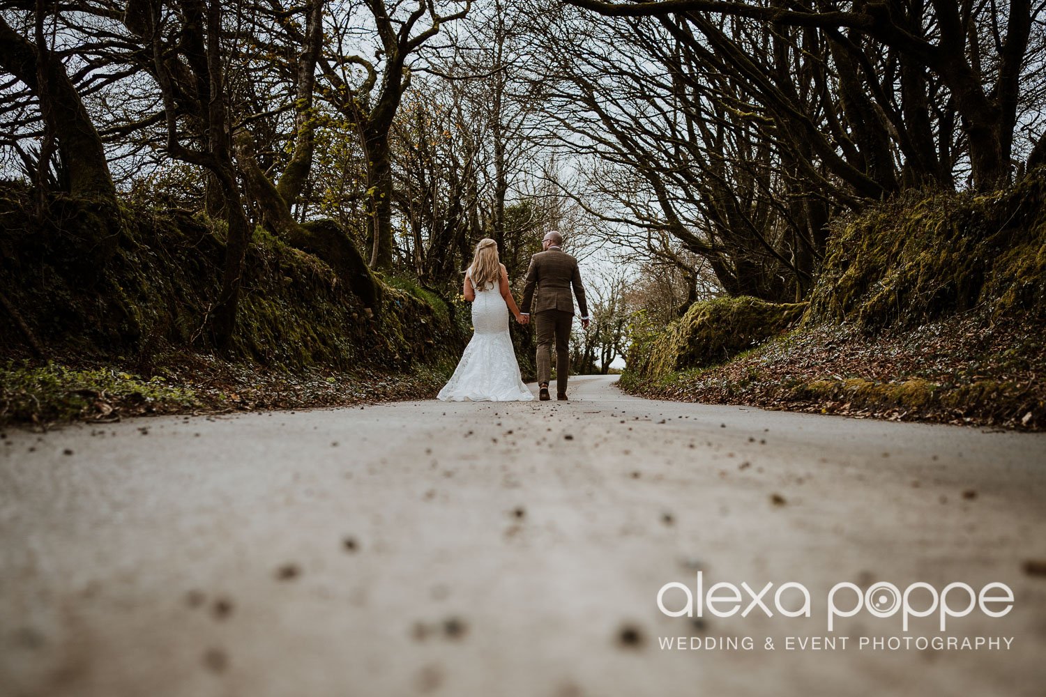 lj_weddingphotographer_trevenna_cornwall_156.jpg