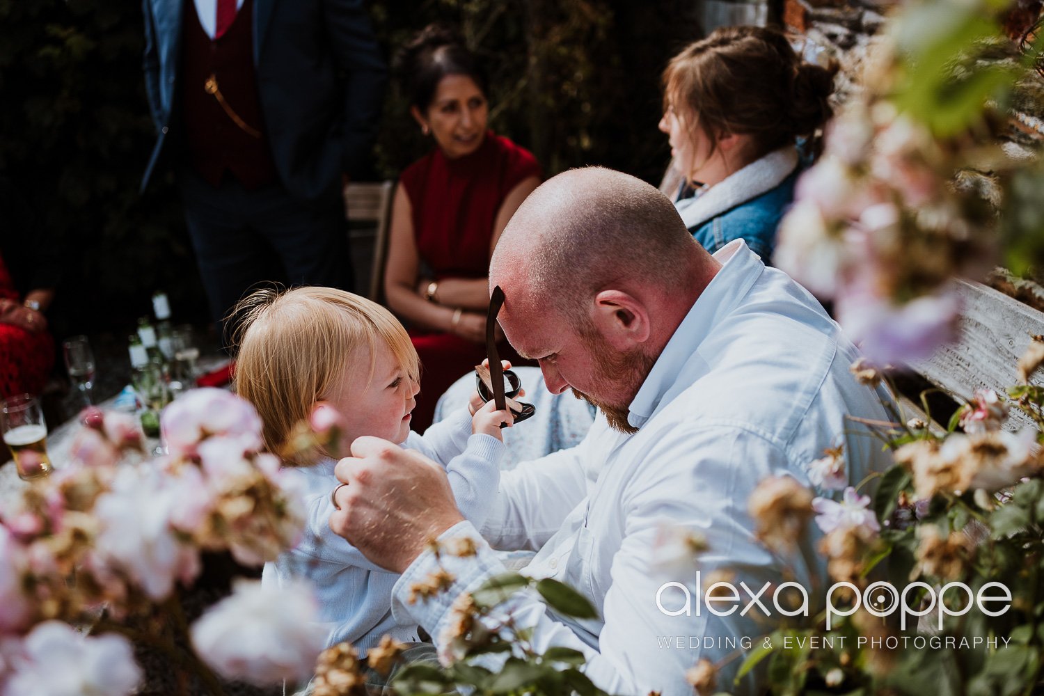 weddingphotographer_thecowshed_cornwall_70.jpg