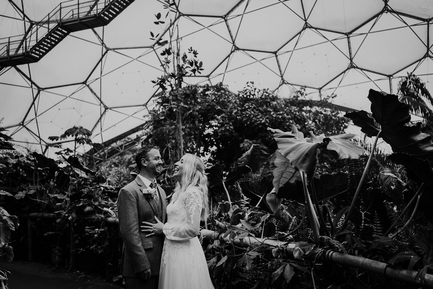 dj_weddingphotographer_edenproject_cornwall_2.jpg