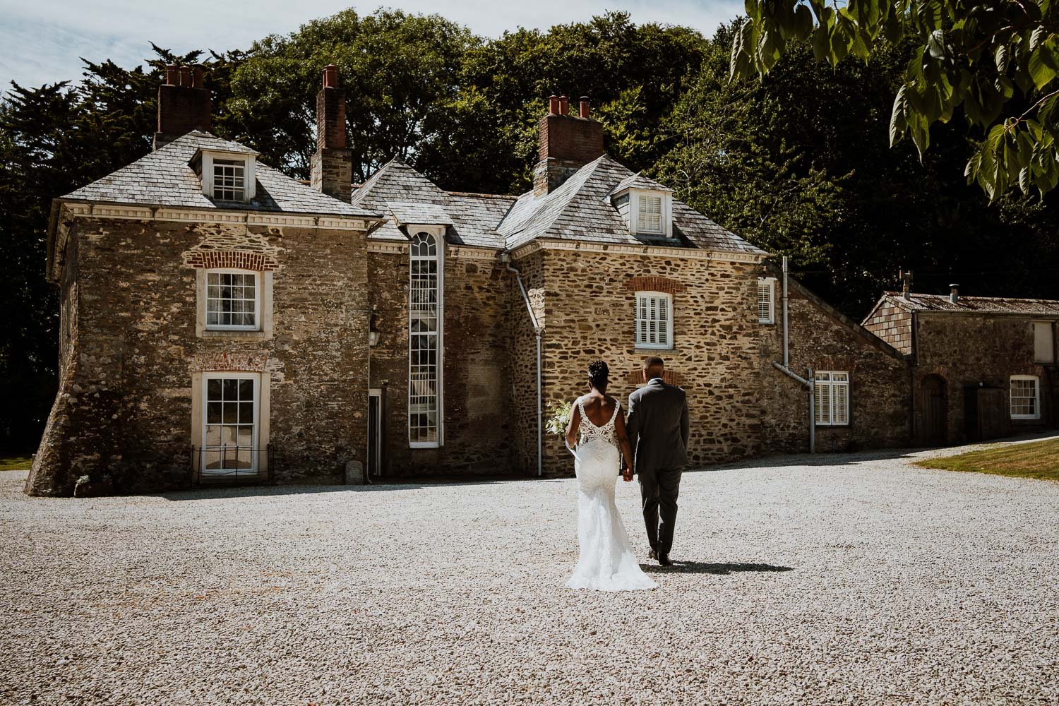 is_weddinggraphy_tredudwell_cornwall_web_1.jpg