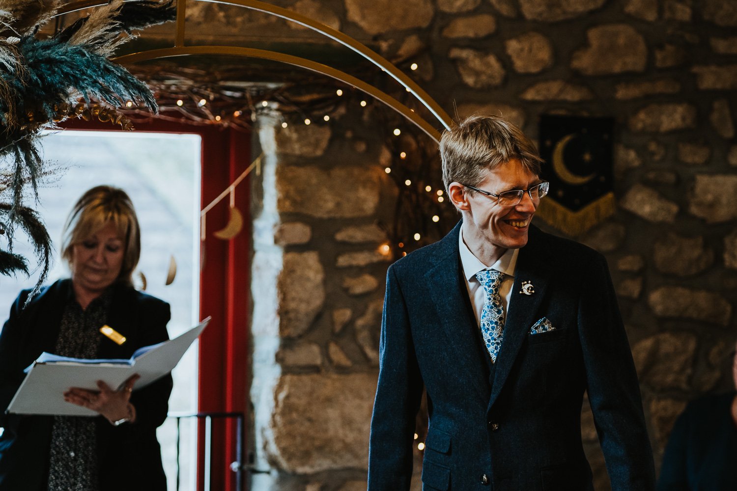 ar_weddingphotography_knightorwinery_cornwall_19.jpg