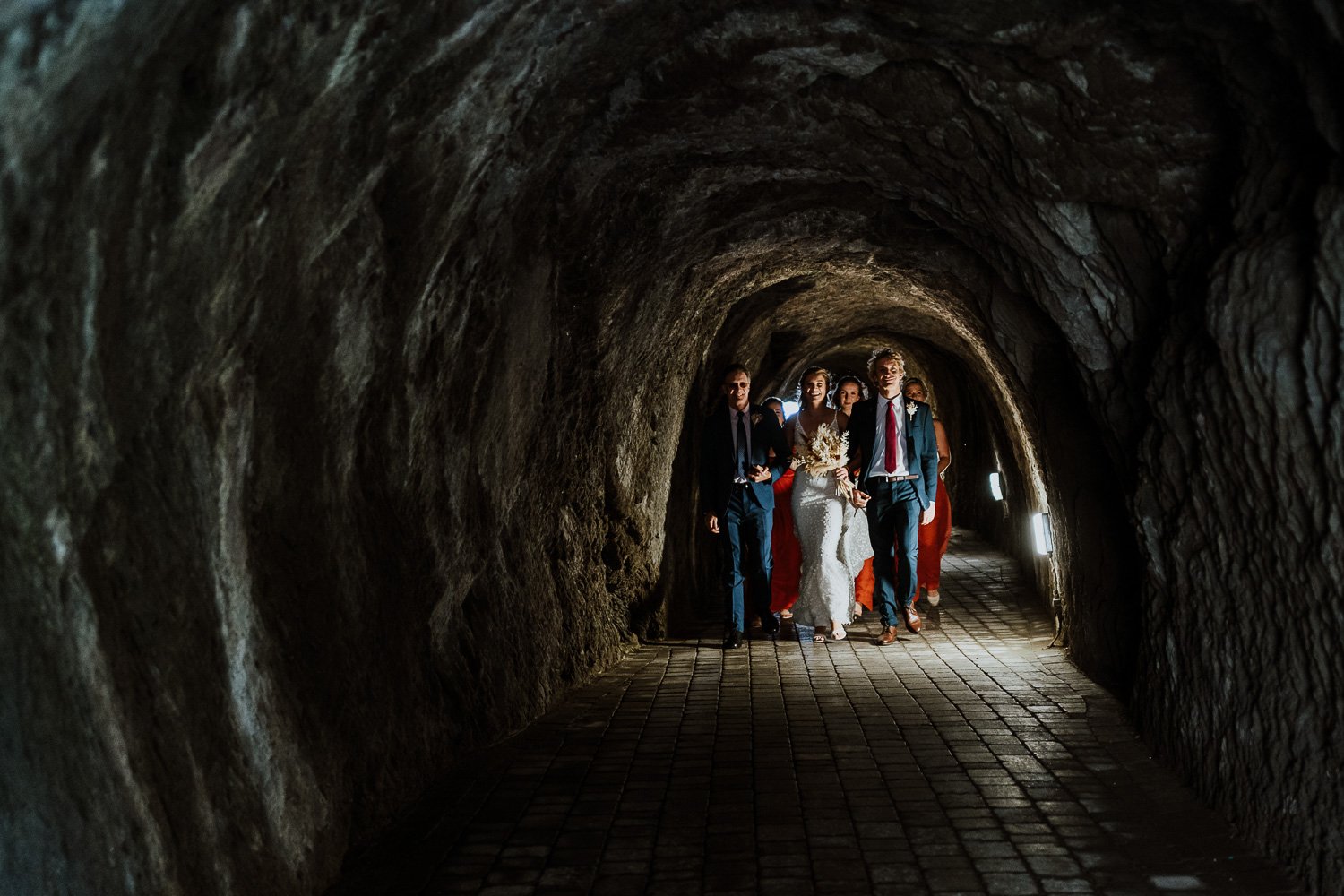 cm_weddingphotography_tunnelsbeaches_northdevon_29.jpg