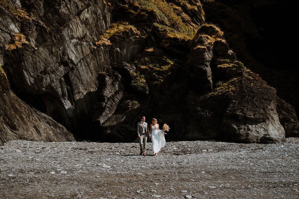 cm_weddingphotography_tunnelsbeaches_northdevon_52.jpg