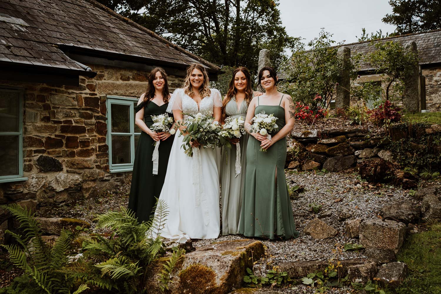 fj_weddingphotographer_thegreen_cornwall_36.jpg