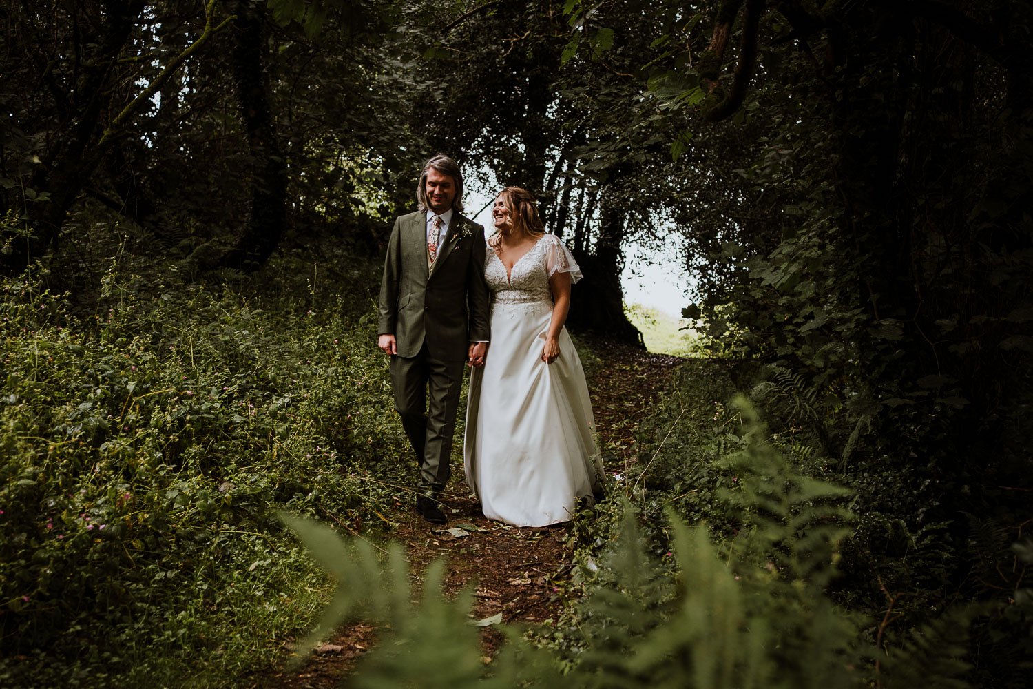 fj_weddingphotographer_thegreen_cornwall_47.jpg