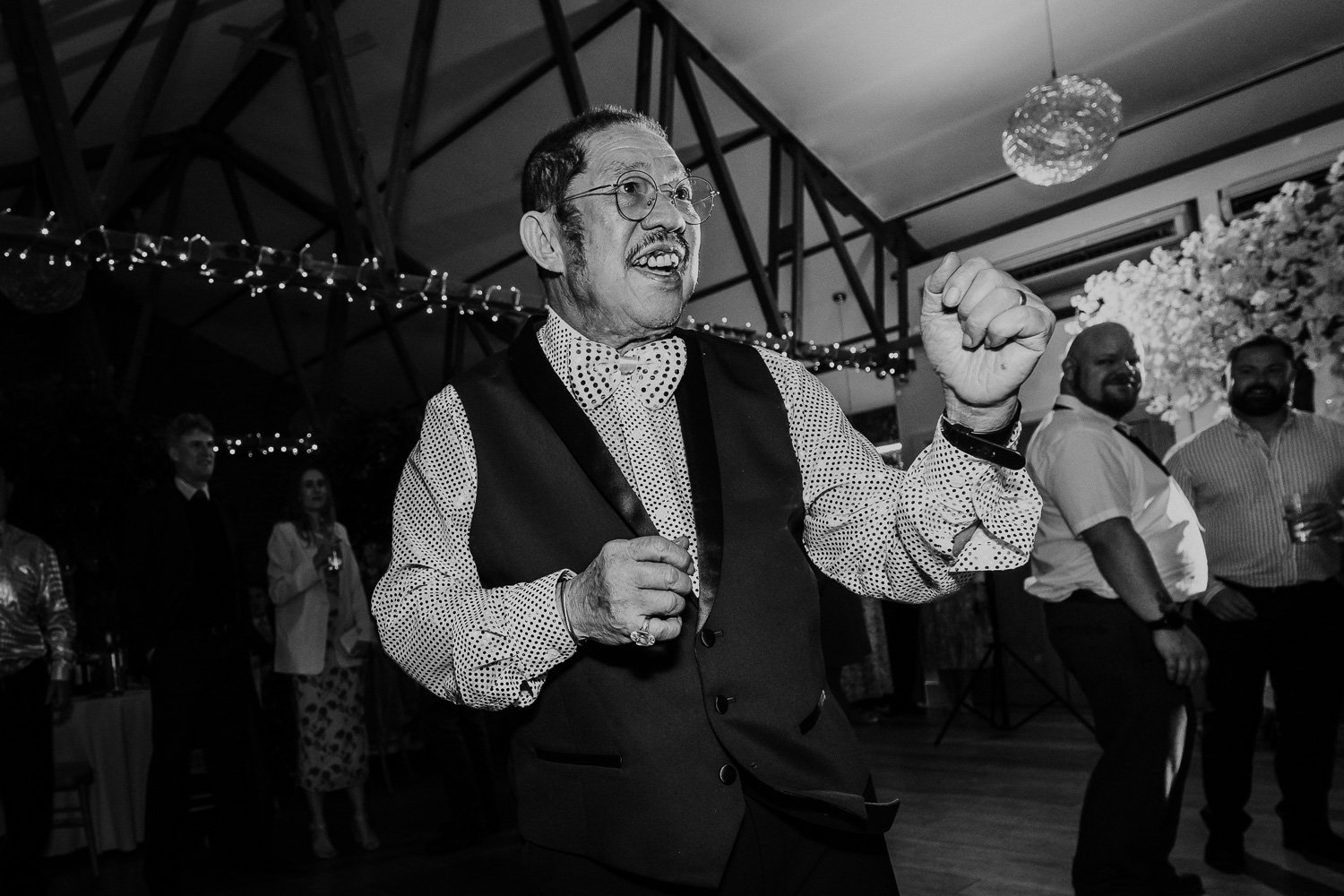 fj_weddingphotographer_thegreen_cornwall_83.jpg