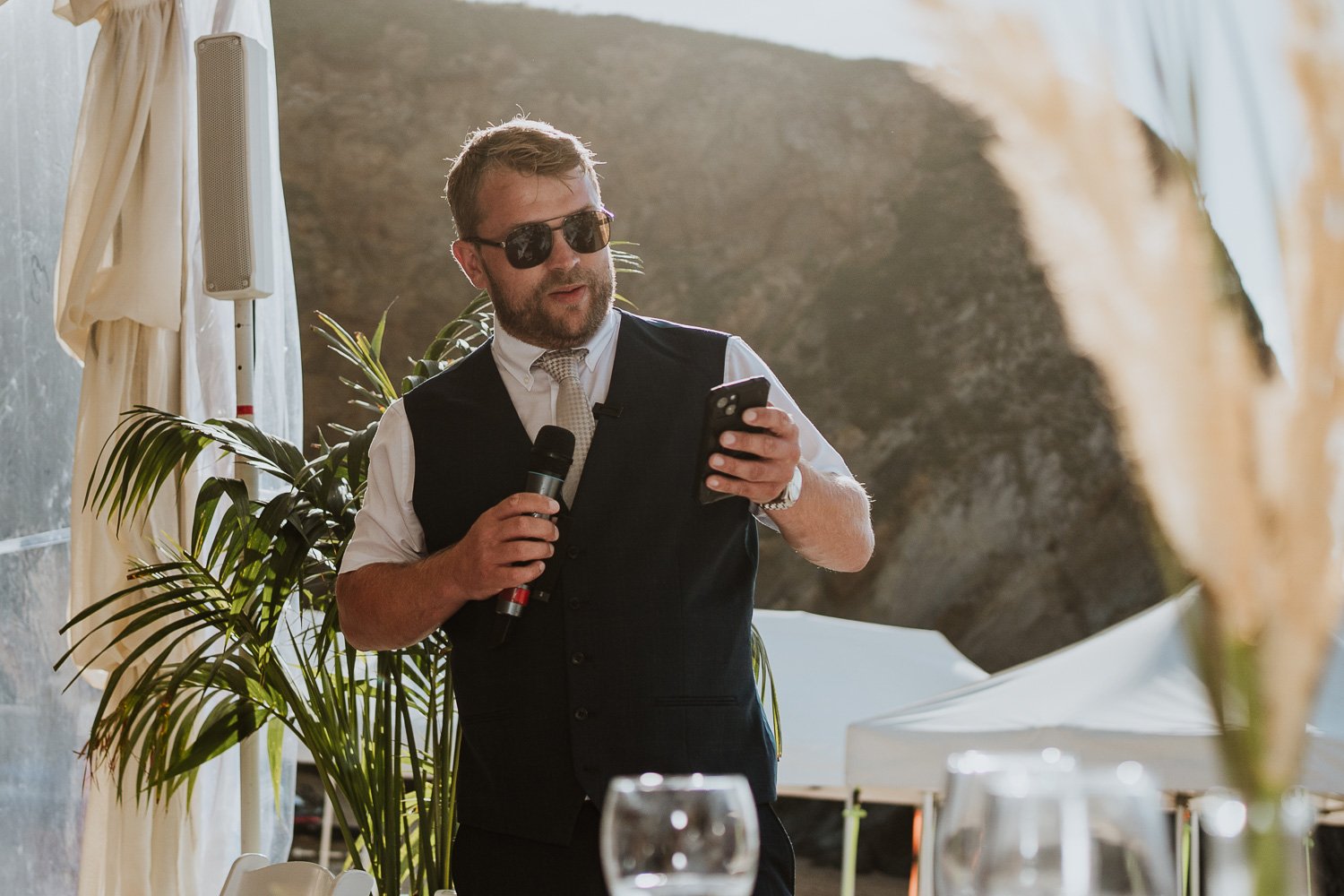 sj_weddingphotographer_lustyglaze_beach_cornwall_65.jpg