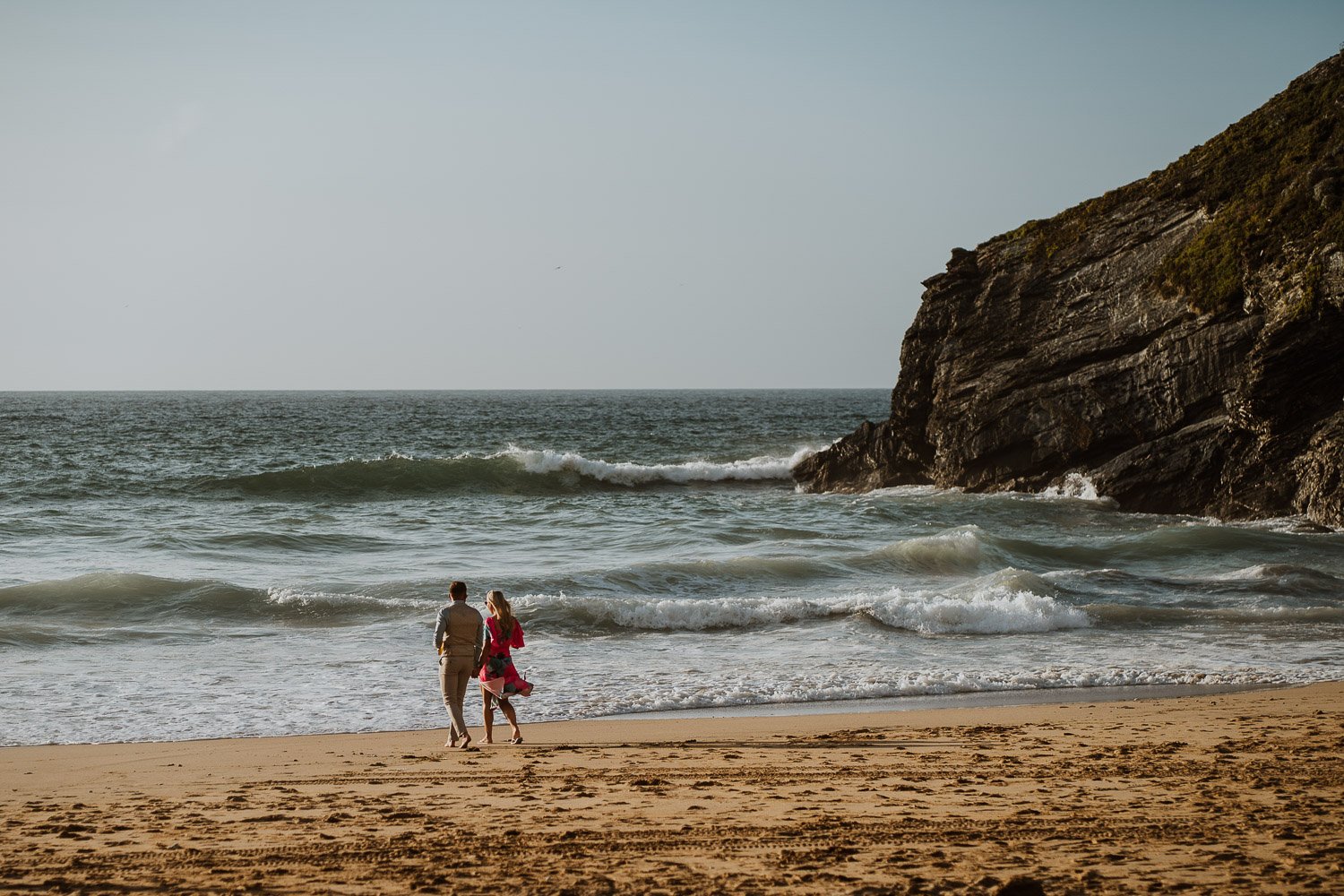 sj_weddingphotographer_lustyglaze_beach_cornwall_76.jpg