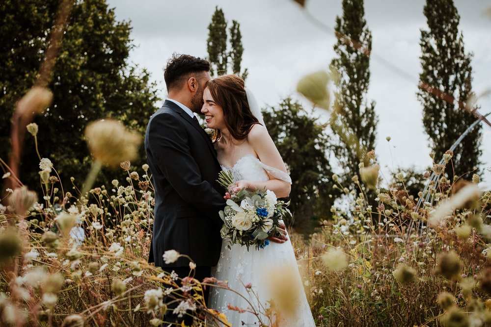 ed_weddingphotography_devon_harefieldbarn_54.jpg