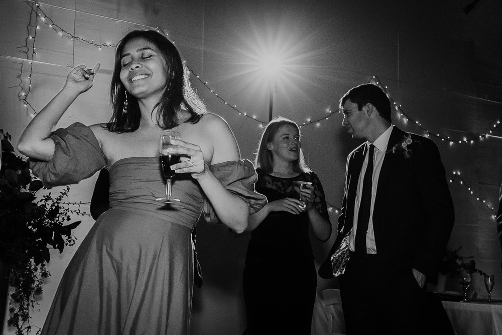 ba_weddingphotography_cornwall_launceston_65.jpg