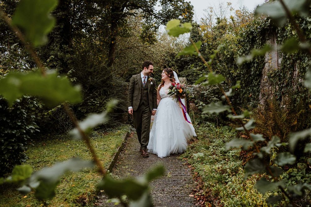 lt_weddingphotography_knightorwinery_cornwall_45.jpg