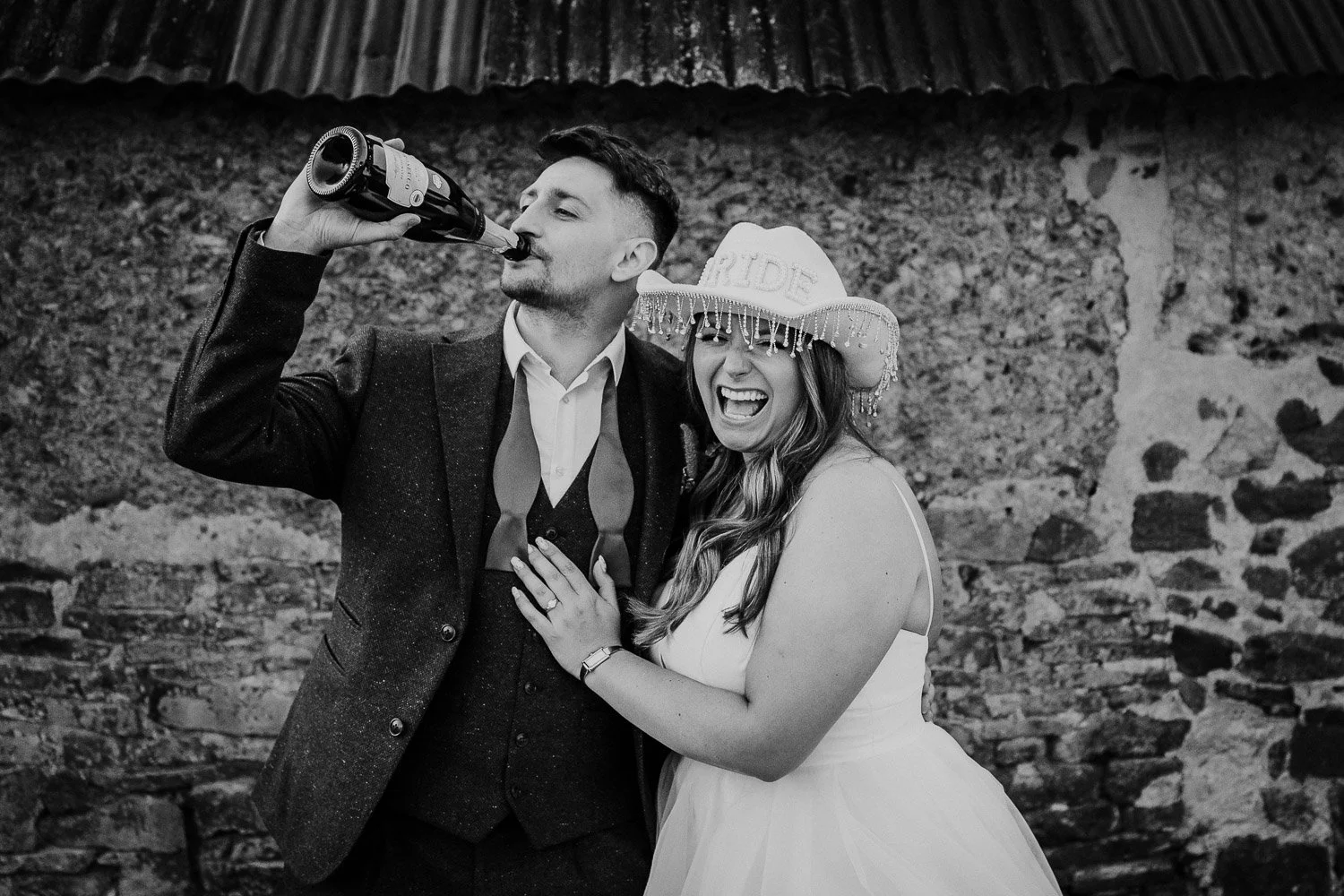 jc_weddingphotographer_highereggbeer_devon_web_5.jpg