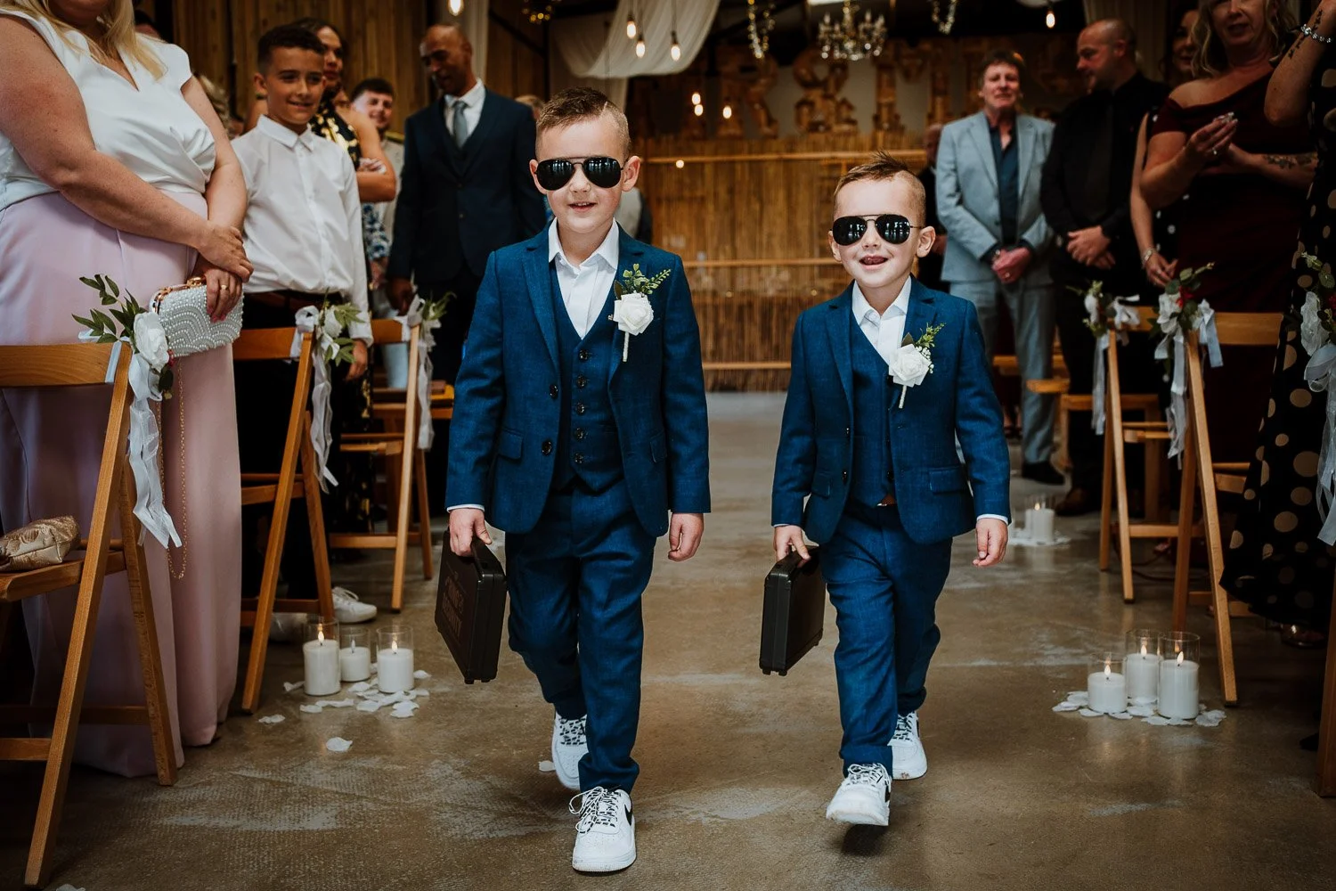 weddingphotographer_cornwall_stennackfarm_sa_20.jpg