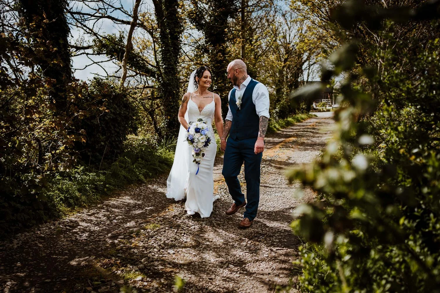 weddingphotographer_cornwall_stennackfarm_sa_36.jpg