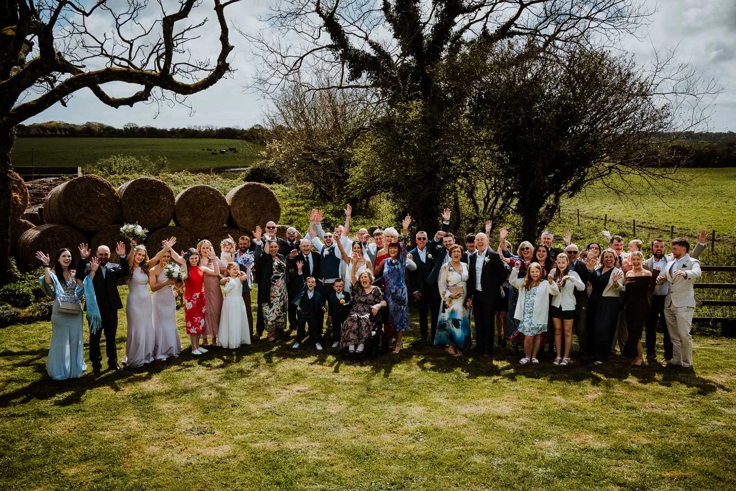 weddingphotographer_cornwall_stennackfarm_sa_48.jpg