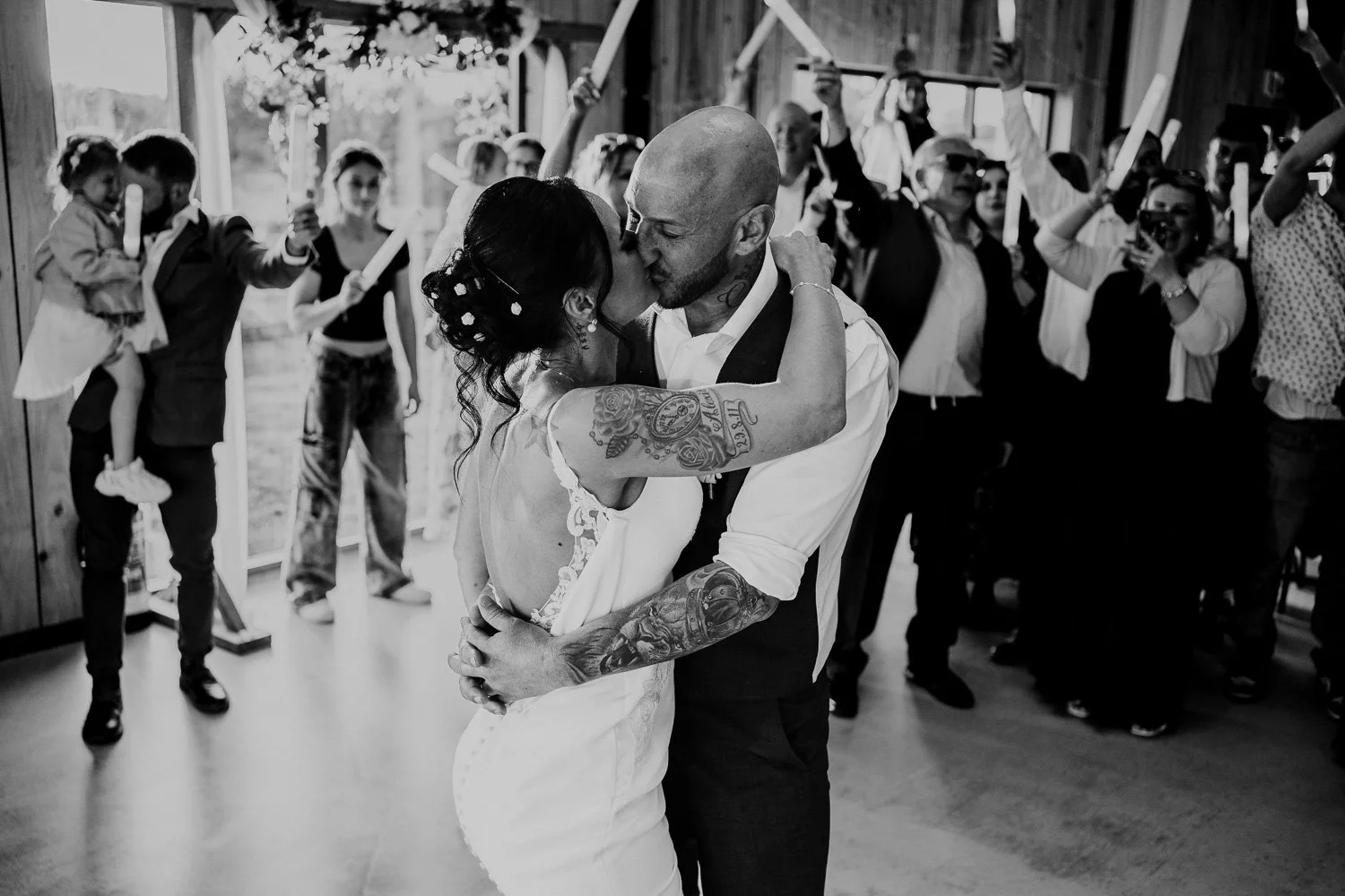 weddingphotographer_cornwall_stennackfarm_sa_54.jpg