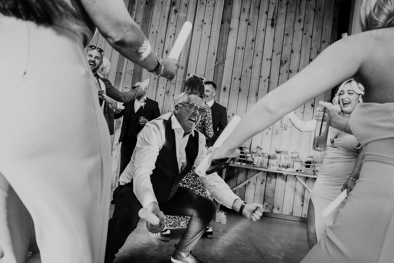 weddingphotographer_cornwall_stennackfarm_sa_58.jpg