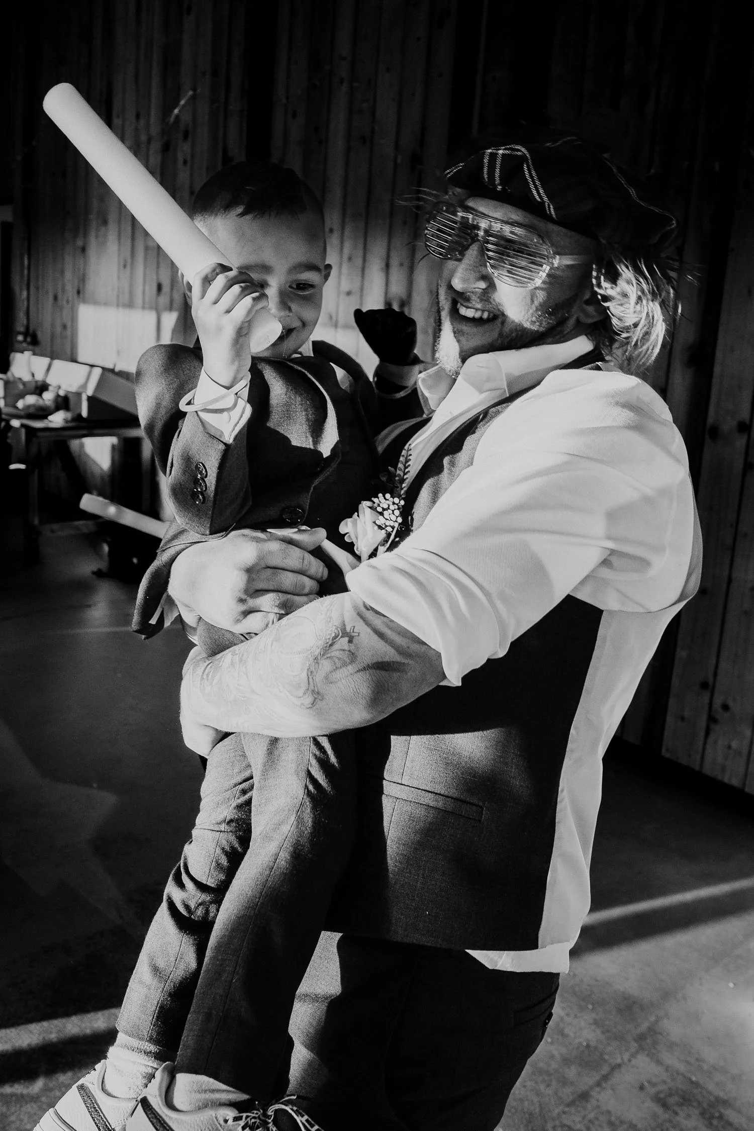 weddingphotographer_cornwall_stennackfarm_sa_60.jpg