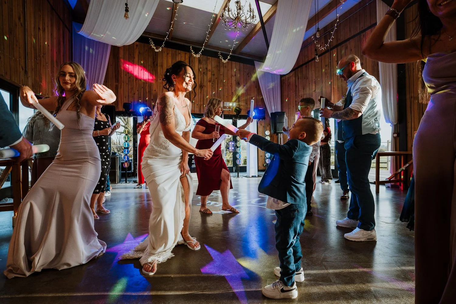 weddingphotographer_cornwall_stennackfarm_sa_61.jpg