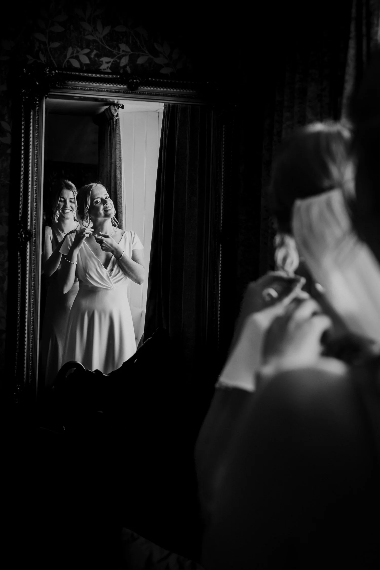 ja_weddingphotographer_cornwall_beaconcrag_3.jpg