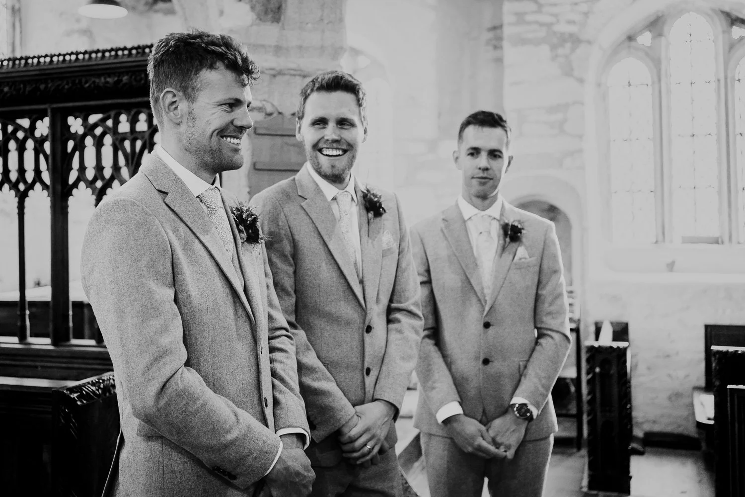 ja_weddingphotographer_cornwall_beaconcrag_14.jpg