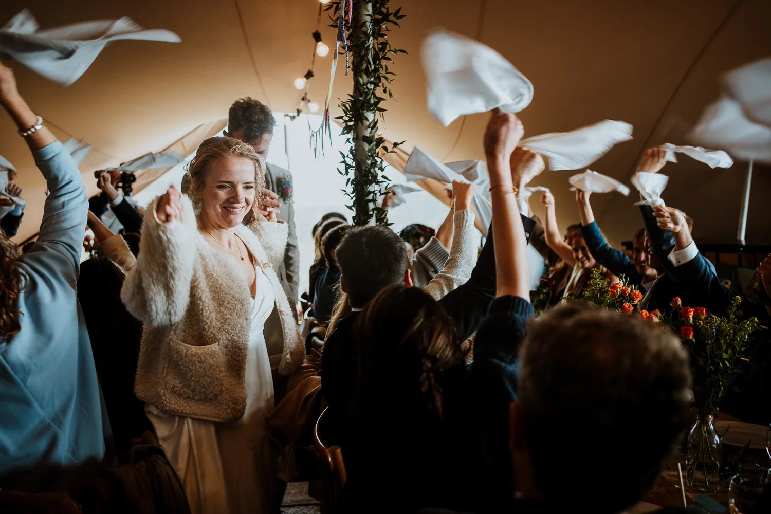 ja_weddingphotographer_cornwall_beaconcrag_47.jpg