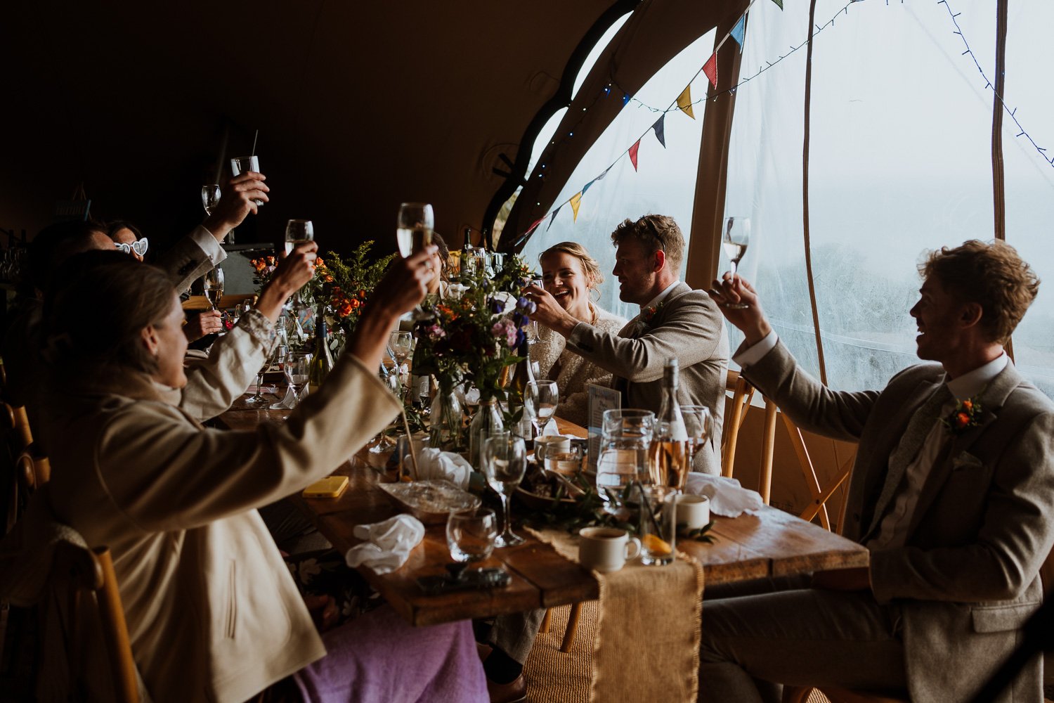 ja_weddingphotographer_cornwall_beaconcrag_49.jpg