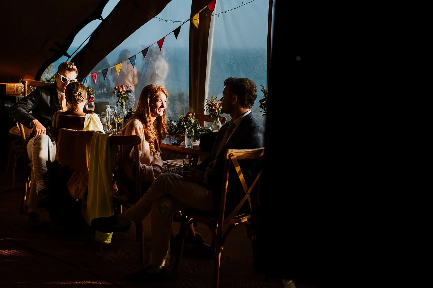 ja_weddingphotographer_cornwall_beaconcrag_53.jpg