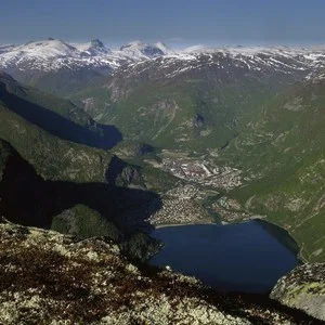 Bøttejuvet mountain