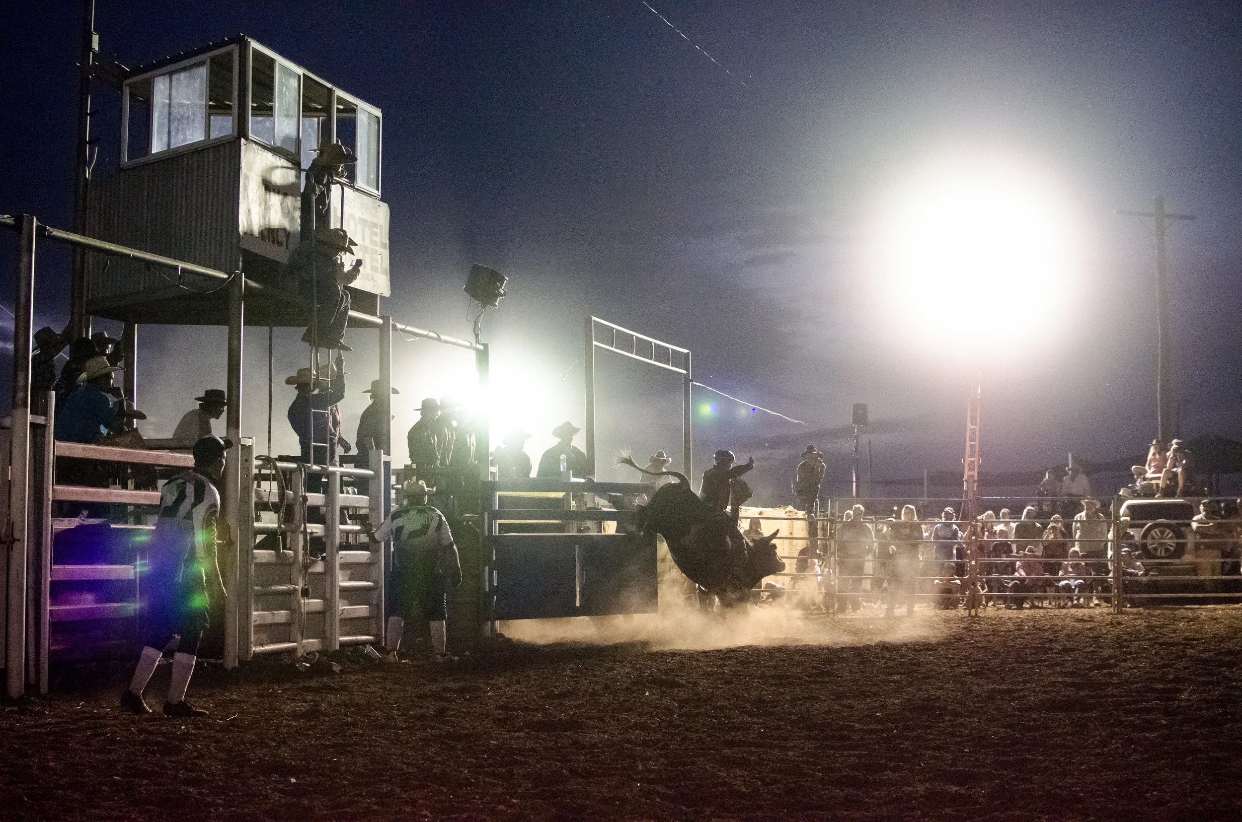 The audience interacts with the competitors by cheering them on and providing them with drinks