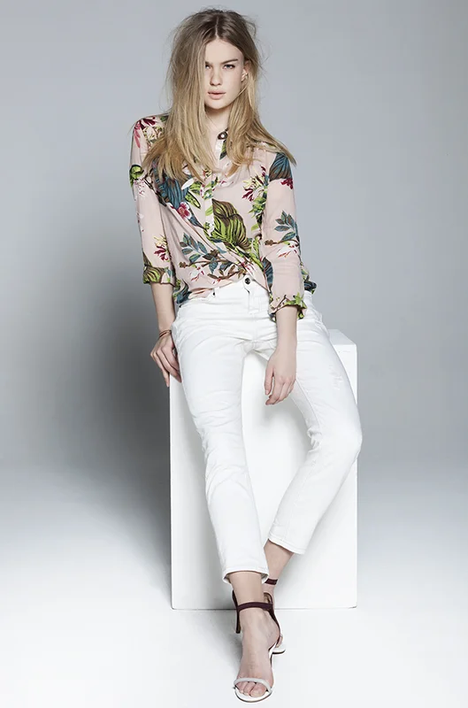 Fig. 6. Blouse (photo: 10FEET)