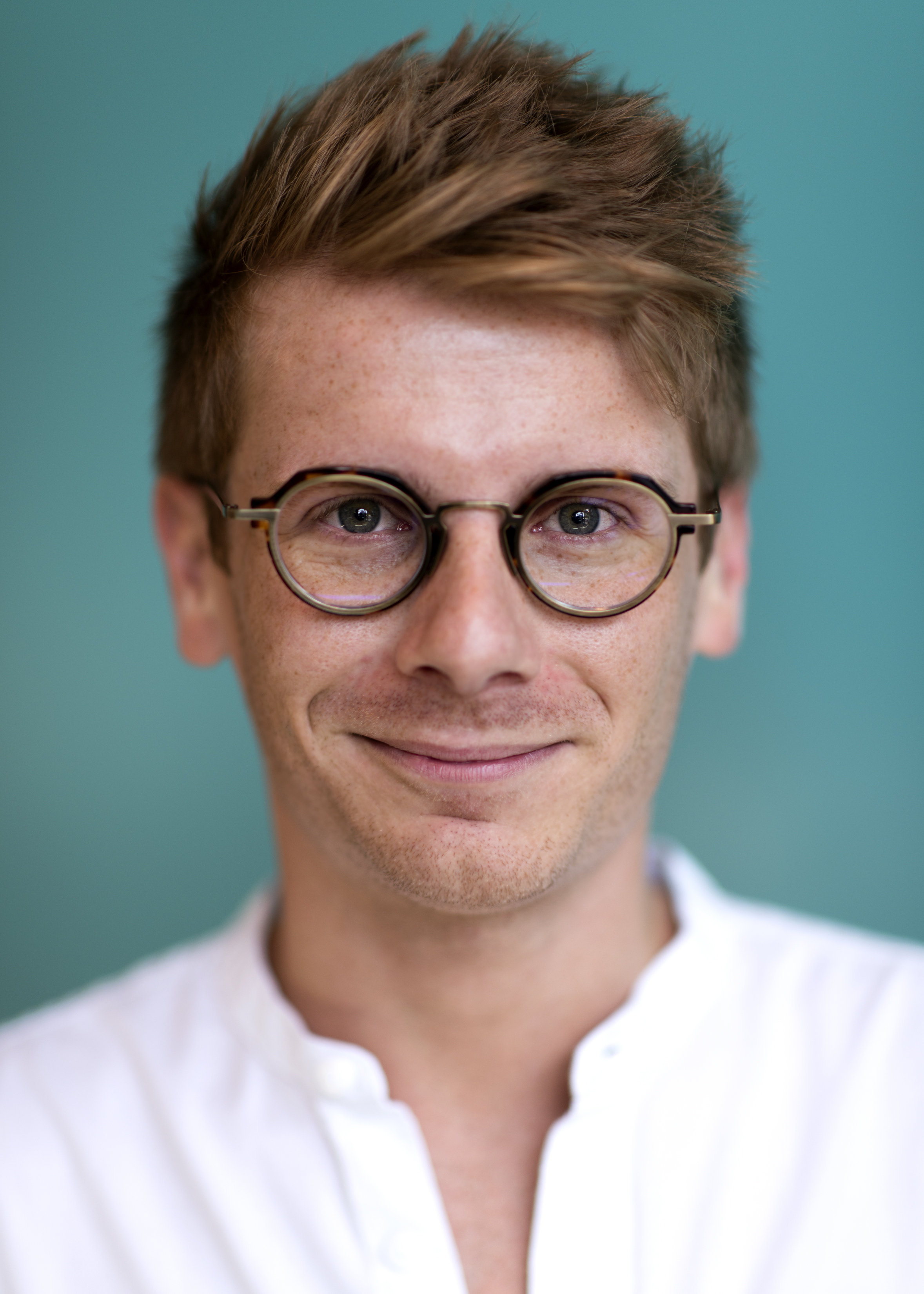 2018Headshots_0105.jpg