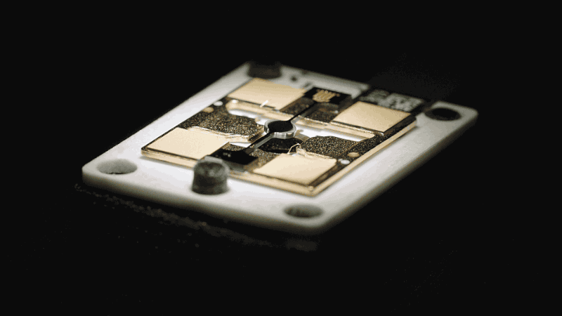 HoloLens’ MEMS Mirror