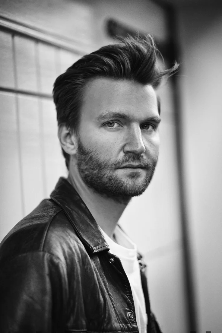 Ben_Headshot_London17_19web.jpg