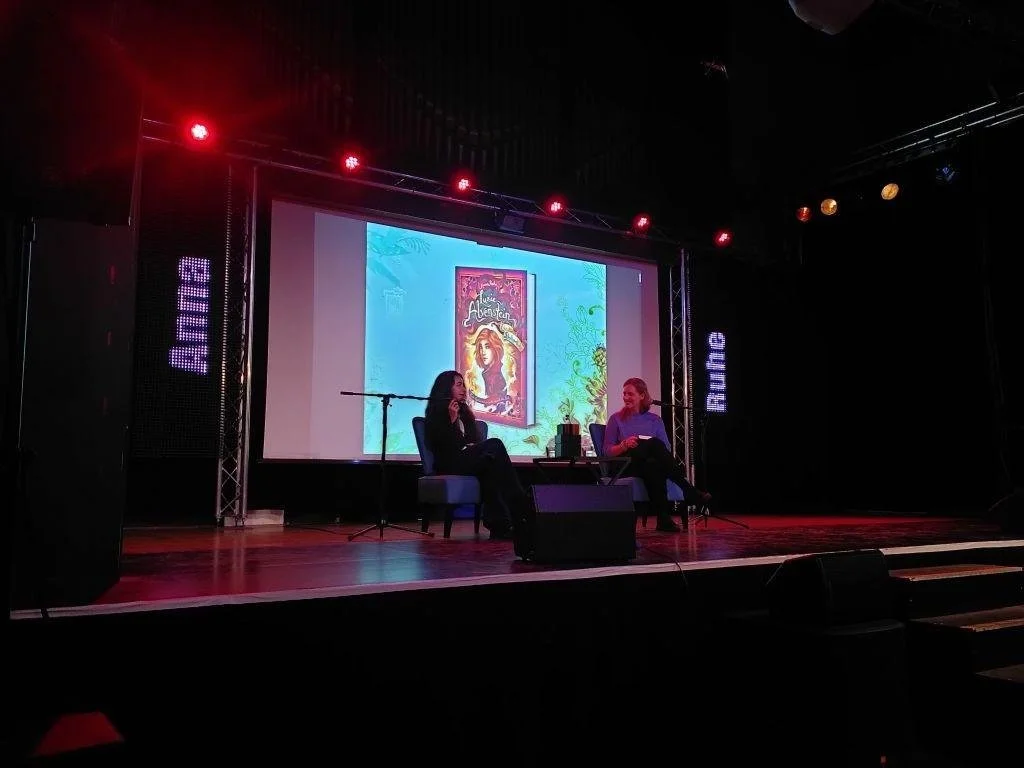  2025 Preisverleihung &amp; Lesung mit Ayla, der Gewinnerin des  Vorlesewettbewerbs des Börsenvereins des Deutschen Buchhandels. 