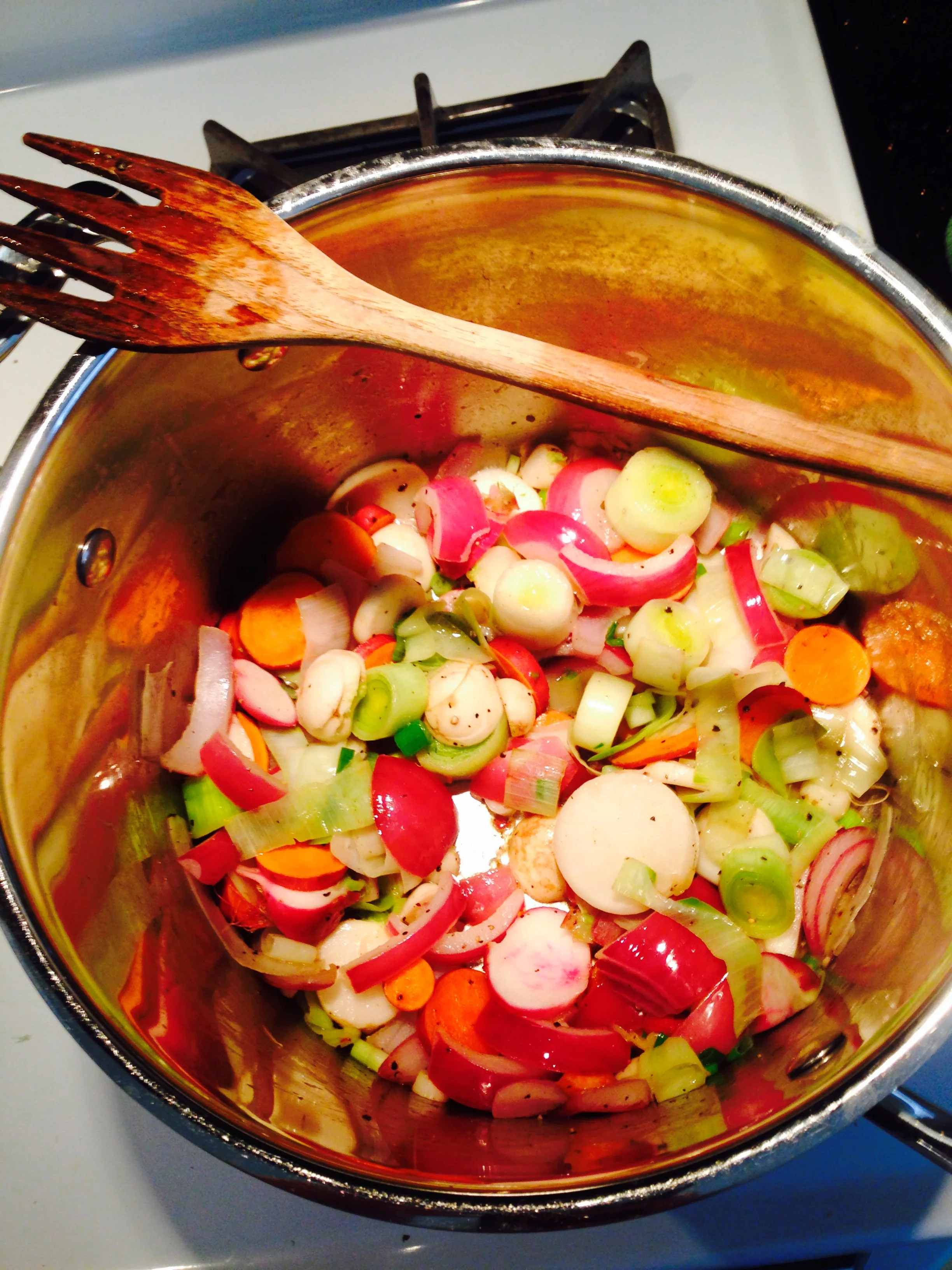 Let it simmer over medium heat. 