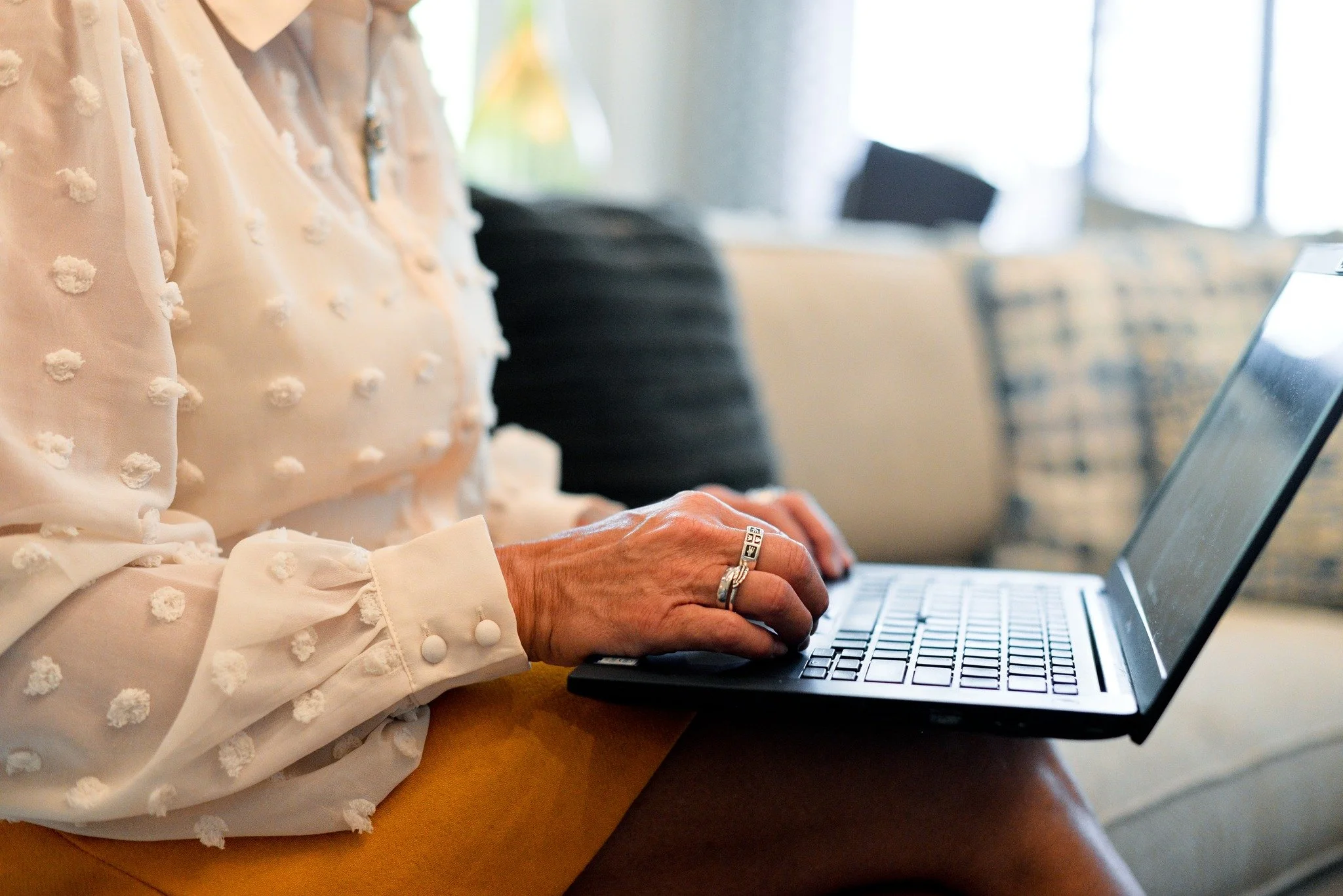 How Can We Overcome The Communication Gaps?