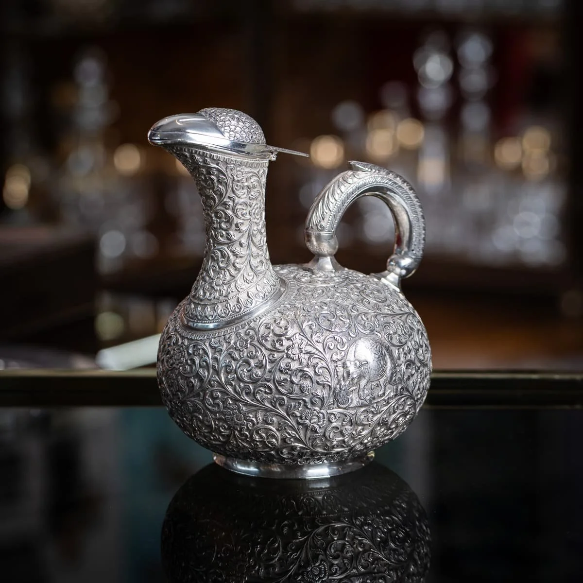 PUSHKINS.COM - A00251 - ANTIQUE 20thC INDIAN KUTCH SOLID SILVER WATER JUG : EWERATTRIBUTED TO OOMERSI MAWJI c.1900 - 03.jpg