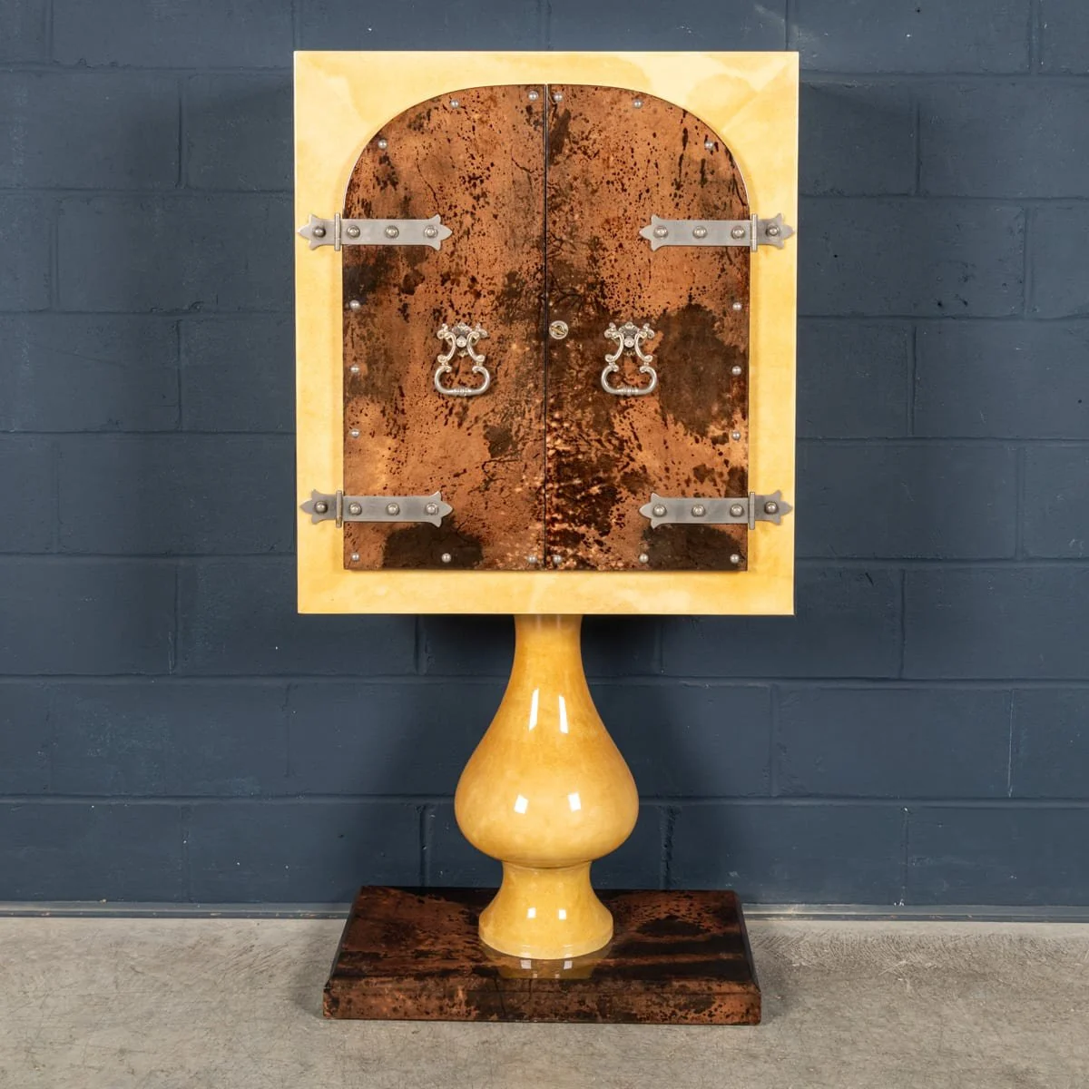 PUSHKINS.COM - B12271 - VINTAGE 20thC ITALIAN GOATSKIN BAR CABINET ON PEDESTAL BASE BY ALDO TURA c.1960 - 05.jpg