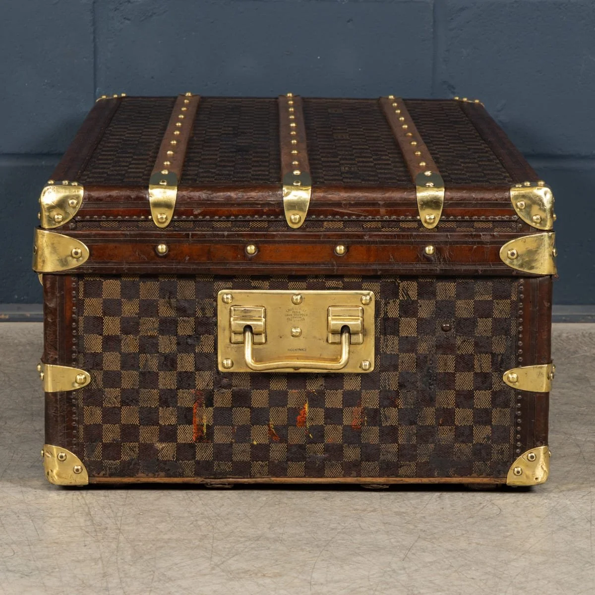 PUSHKINS.COM - B12256w - ANTIQUE 19thC LOUIS VUITTON STEAMER TRUNK IN DAMIER CANVAS, FRANCE c.1890 - 06.jpg