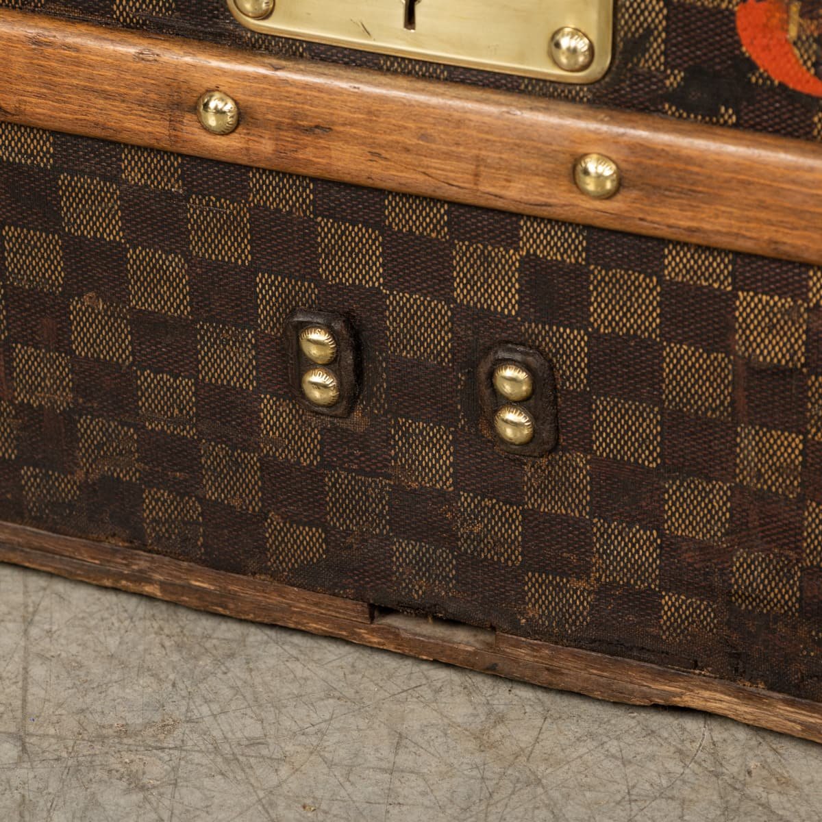 PUSHKINS.COM - B12346w - ANTIQUE 20thC SPECIAL ORDER LOUIS VUITTON TRUNK IN DAMIER CANVAS, FRANCE c.1900 - 31.jpg