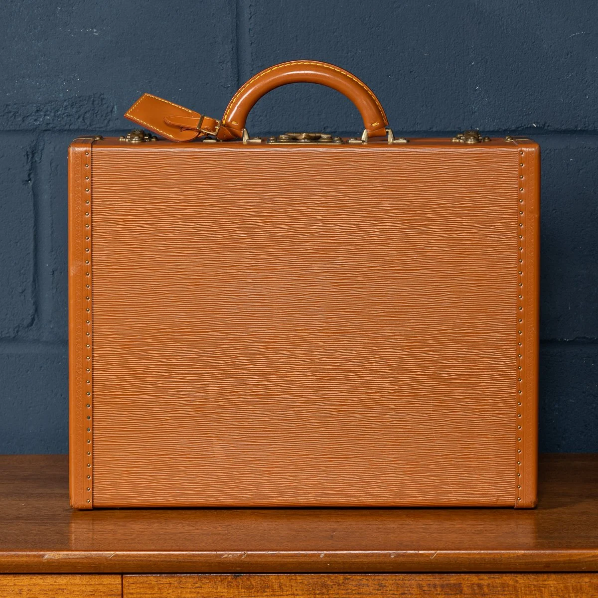 PUSHKINS.COM - B11502 - 20thC LOUIS VUITTON PRESIDENTIAL BRIEFCASE IN ORANGE EPI LEATHER, MADE IN FRANCE - 09.jpg