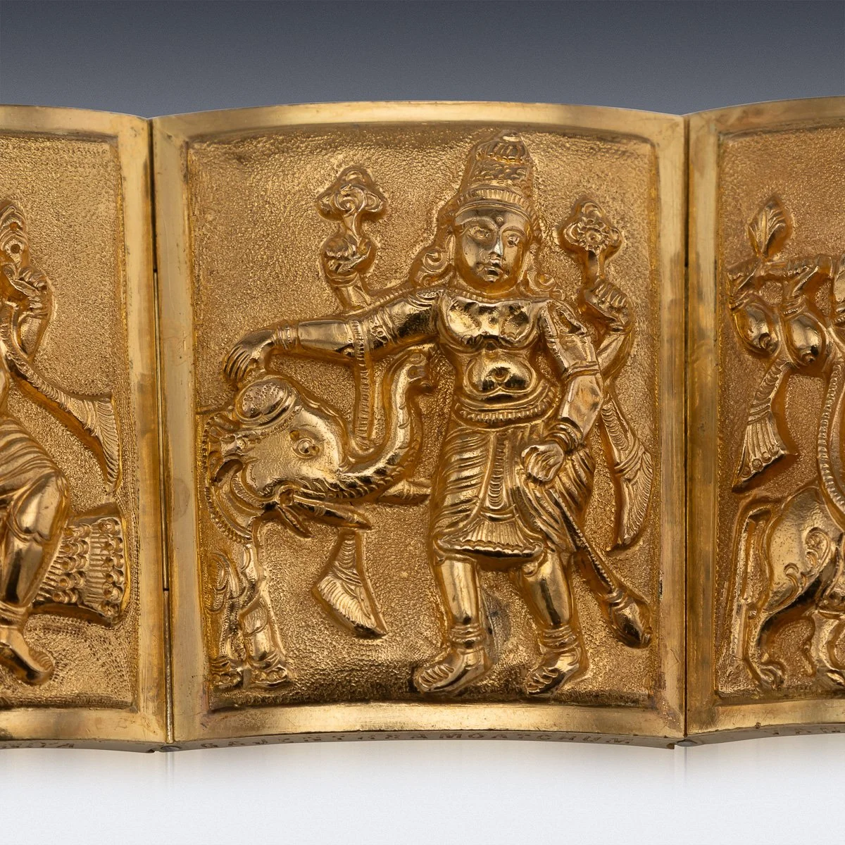 PUSHKINS.COM - A00131 - ANTIQUE 19thC INDIAN SOLID 22K GOLD BRACELET, P ORR & SONS, MADRAS c.1880 - 12.jpg